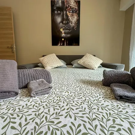 Cosy Madrid, Proche De La Cannes
